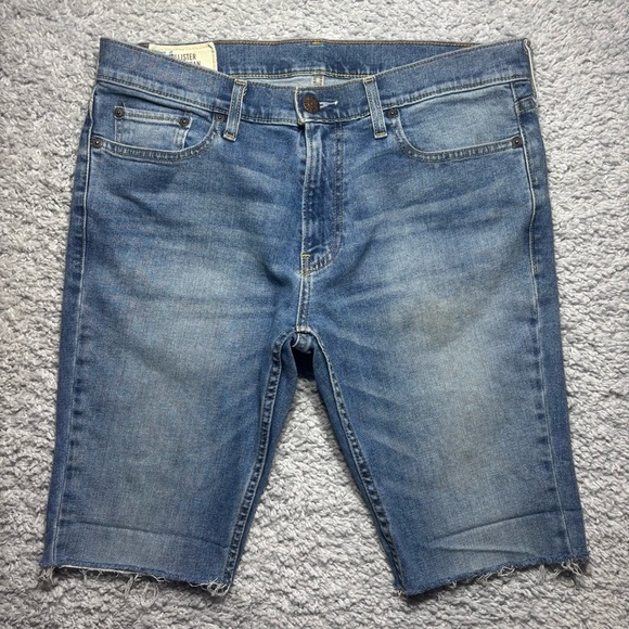 Hollister Shorts Mens 33 Cut Offs Frayed Raw Hem Grunge Denim Streetwear Work - Picture 1 of 6